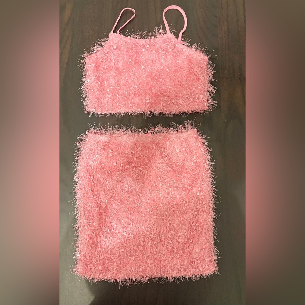 NWT - SHEIN Pink Textured Mini Skirt and matching halter - sz 12